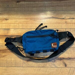 Hill People Gear belt pack snubby fanny pack blue